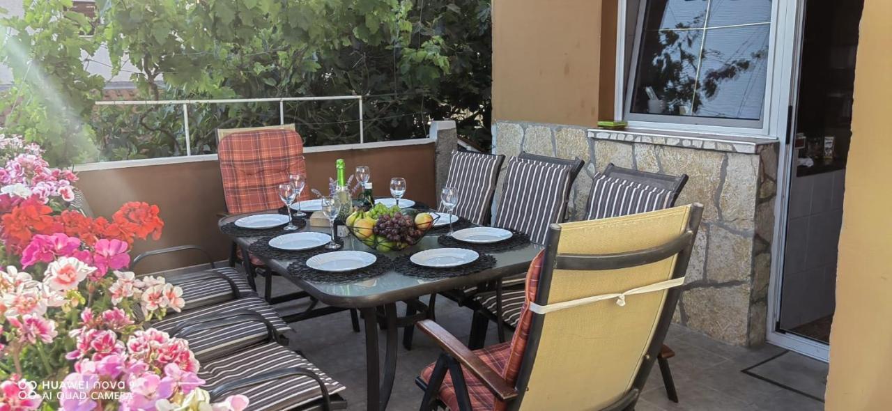 Kuca Za Odmor Vista Mare Villa Marinici  Dış mekan fotoğraf