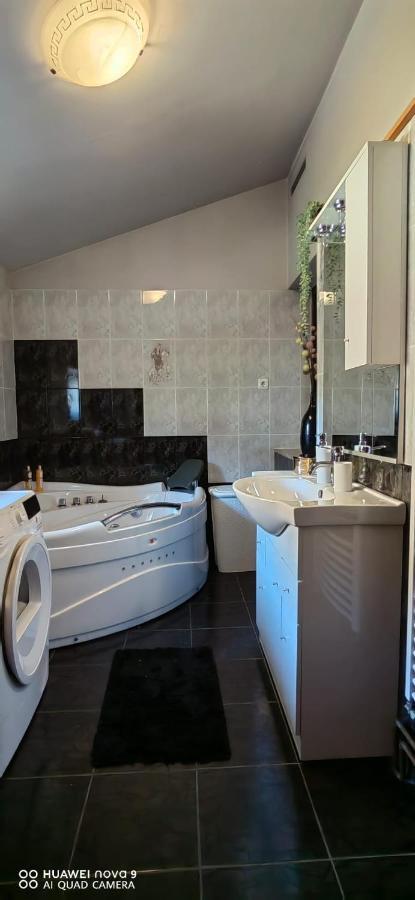 Kuca Za Odmor Vista Mare Villa Marinici  Dış mekan fotoğraf